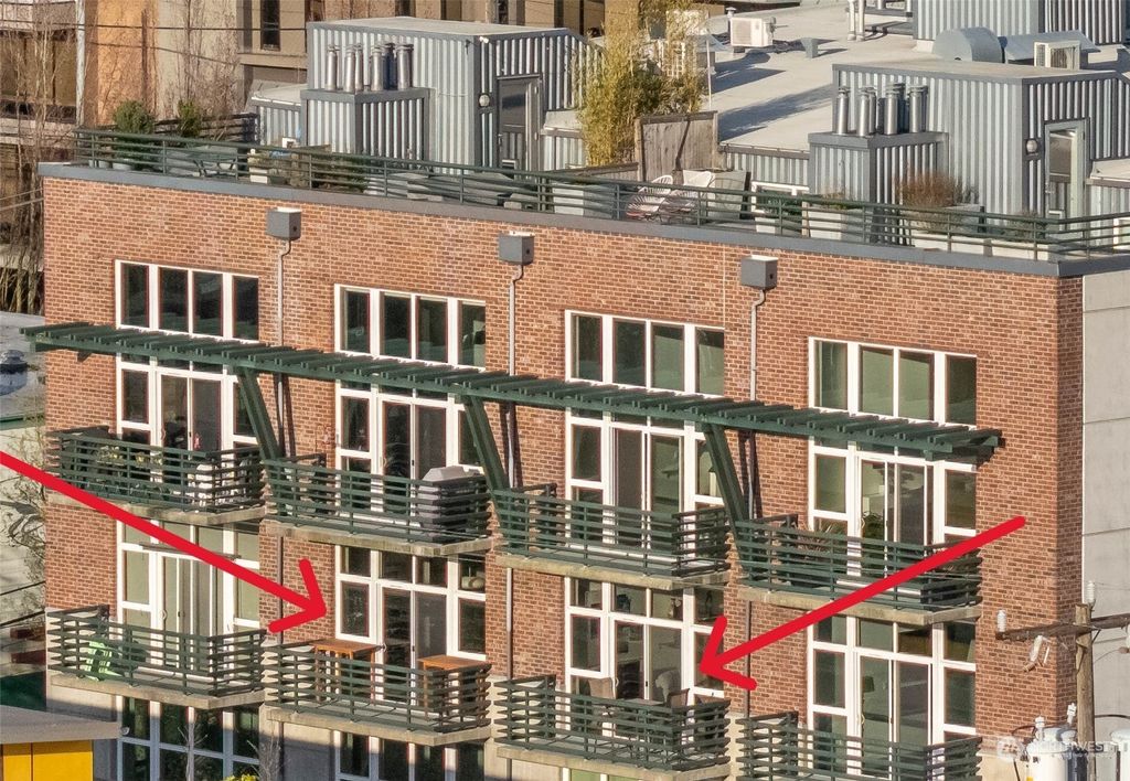 Photo of 125 E Lynn Street #202, Seattle, WA 98102 (MLS # 2210364)