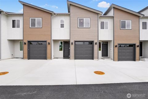 Photo of 6398 NE Melby Way #3, Moses Lake, WA 98837 (MLS # 2528602)