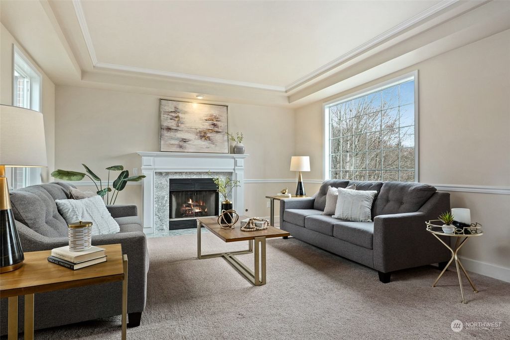 Photo of 15024 86th Avenue NE, Kenmore, WA 98028 (MLS # 2205689)