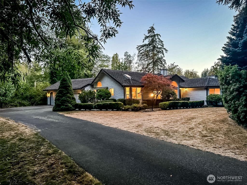 Photo of 7063 E Owl Ridge Lane, Port Orchard, WA 98366 (MLS # 2573200)
