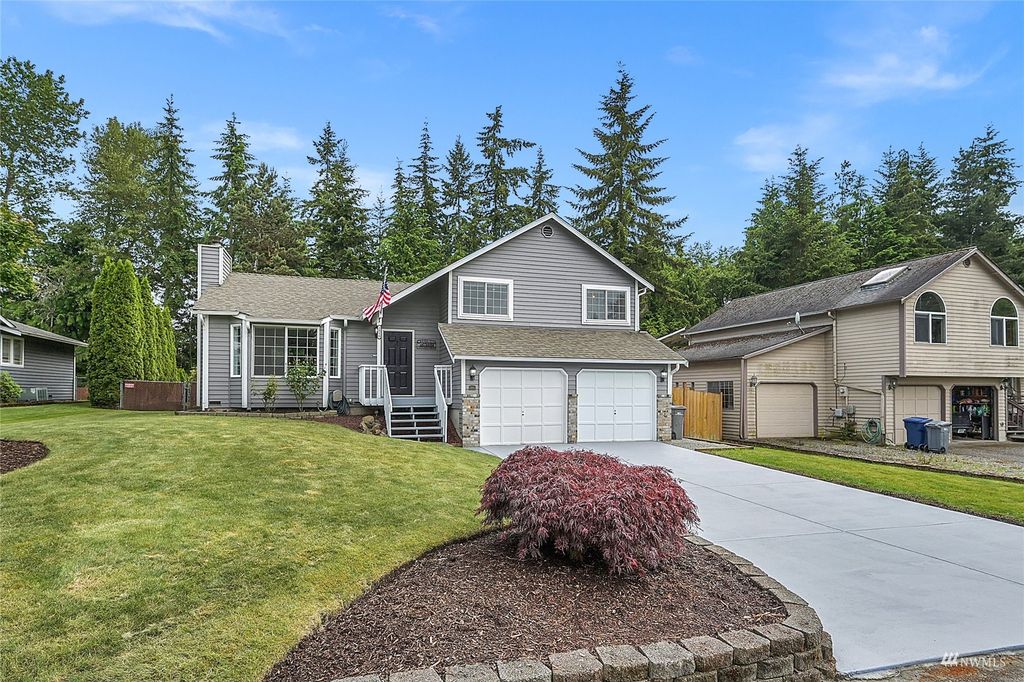 Photo of 2816 139th Place SE, Mill Creek, WA 98012 (MLS # 1984028)