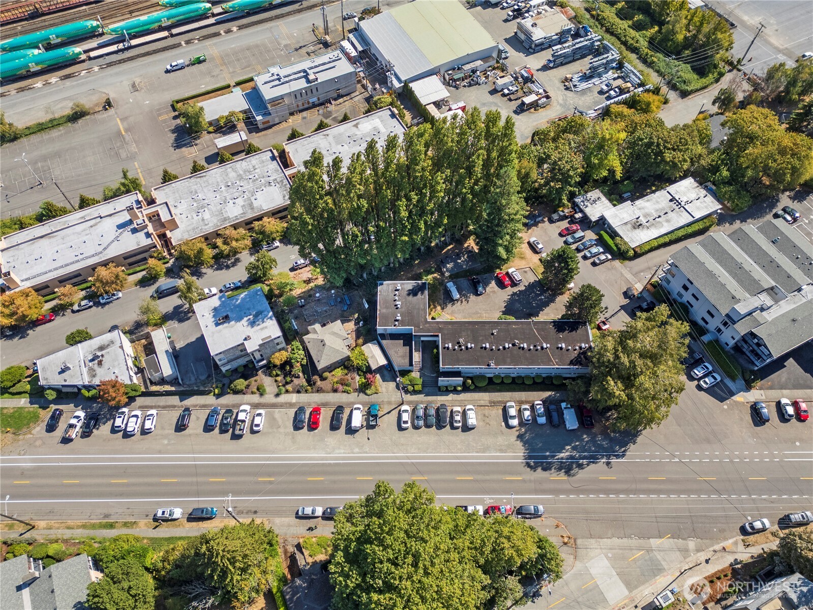 2600 Thorndyke Avenue W