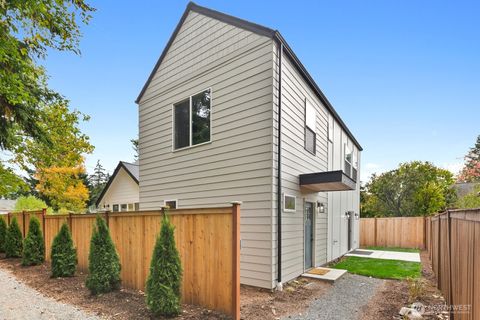 Photo of 13007 1st Avenue NE, Seattle, WA 98125 (MLS # 2451653)