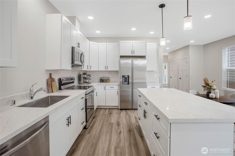 1412 E 51st Street