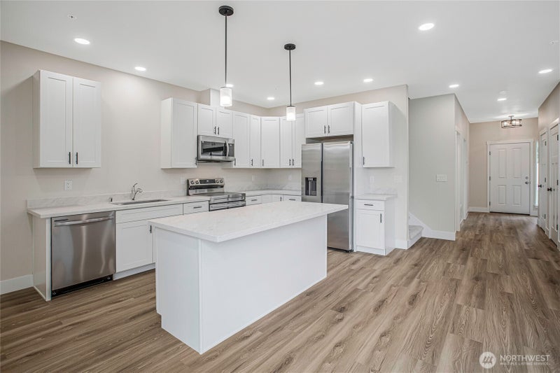 1412 E 51st Street