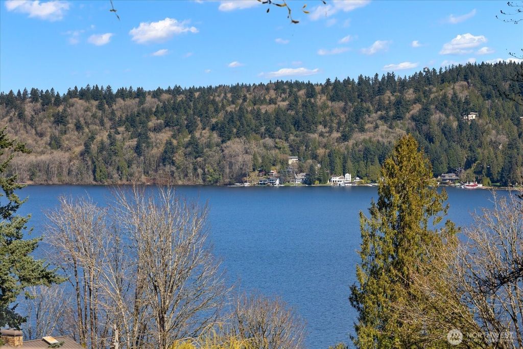 Photo of 11904 Lakeside Avenue NE, Seattle, WA 98125 (MLS # 2487398)