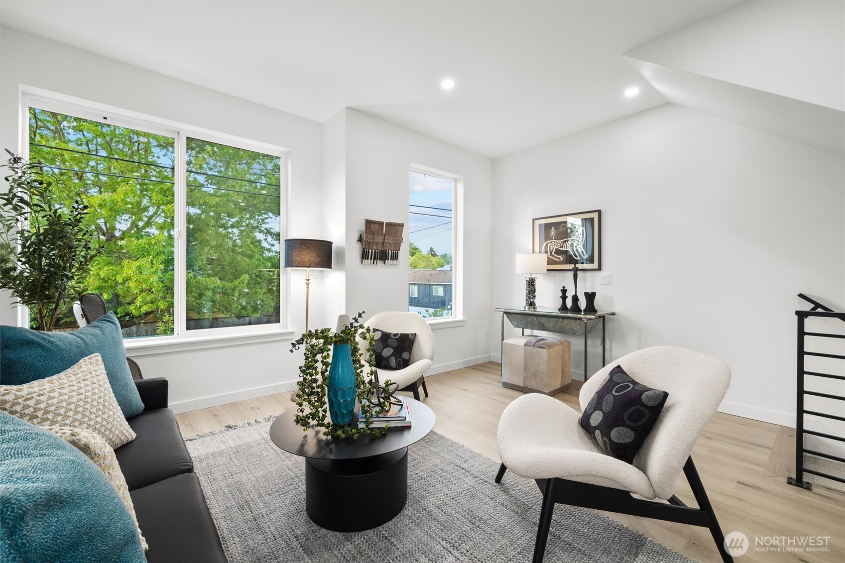 6604 Carleton Avenue S C