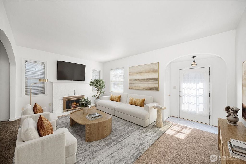 Photo of 1118 W 18th Ave Ave, Spokane, WA 99203 (MLS # 2488329)