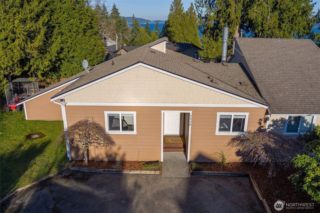 Photo of 2428 McGregor Drive SE, Port Orchard, WA 98366 (MLS # 2472800)
