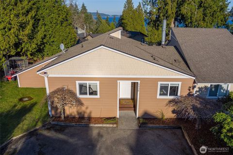 Photo of 2428 McGregor Drive SE, Port Orchard, WA 98366 (MLS # 2472800)