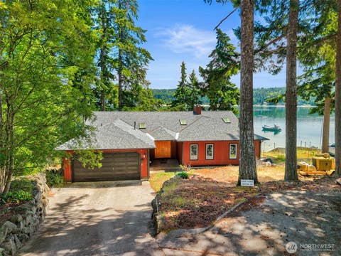 Photo of 9942 Misery Point Road NW, Seabeck, WA 98380 (MLS # 2544905)