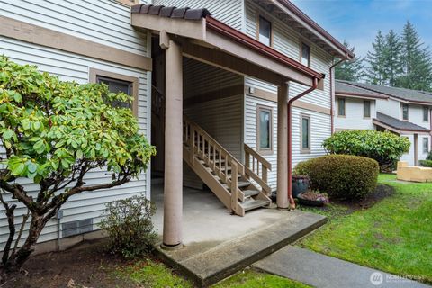 Photo of 17306 119th Lane SE #M11, Renton, WA 98058 (MLS # 2468252)