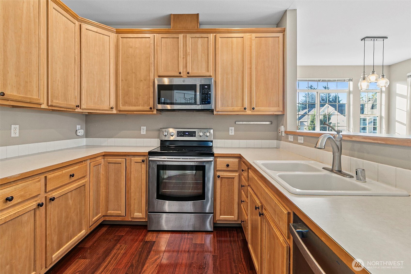 6830 20th Street E F5