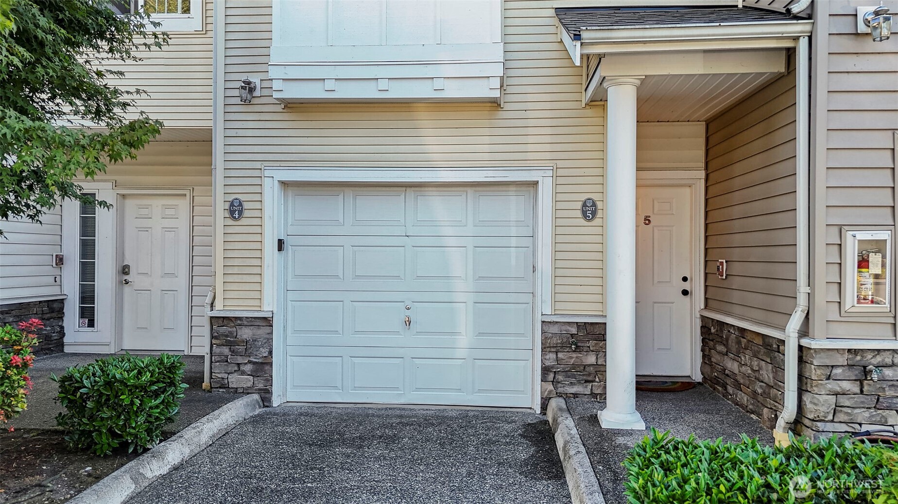 6830 20th Street E F5