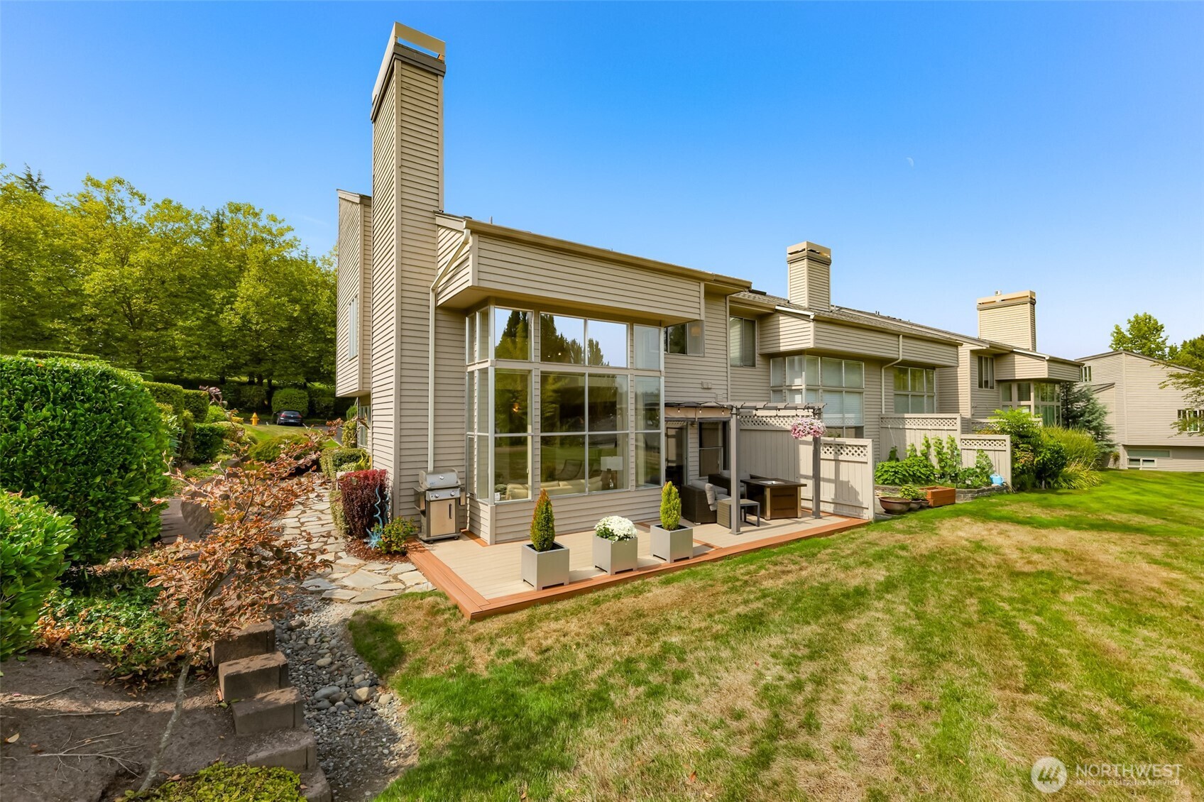 7250 Old Redmond Road J138