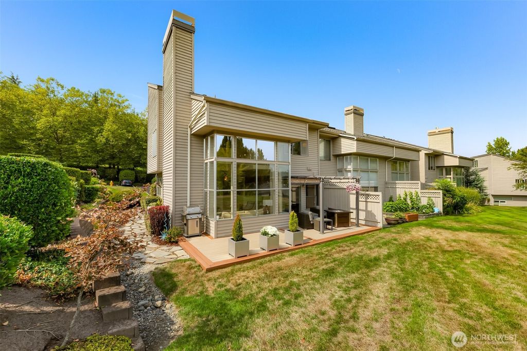 Photo of 7250 Old Redmond Road #J138, Redmond, WA 98052 (MLS # 2482584)