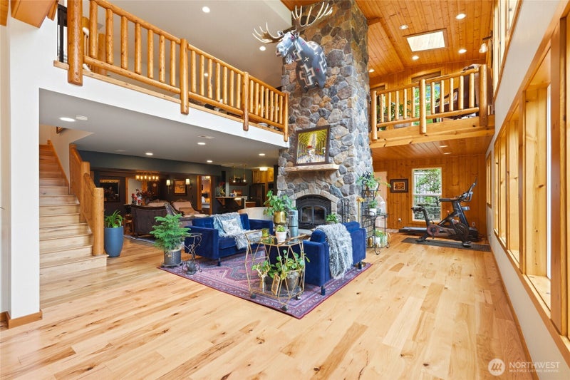 5805 176th Drive SE