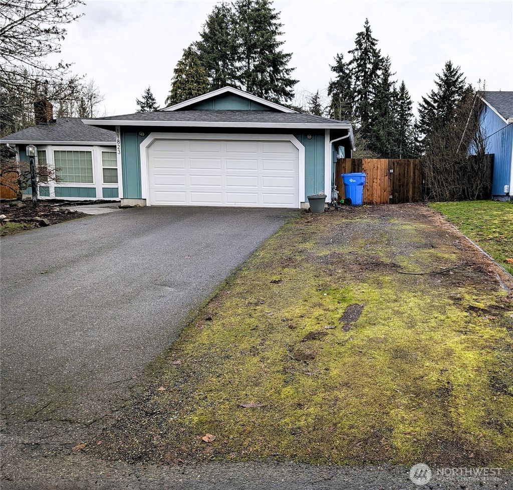 Photo of 11823 150th Street Ct E, Puyallup, WA 98374 (MLS # 2476122)