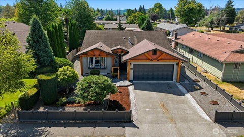 Photo of 1218 10th Avenue NW, Puyallup, WA 98371 (MLS # 2574530)