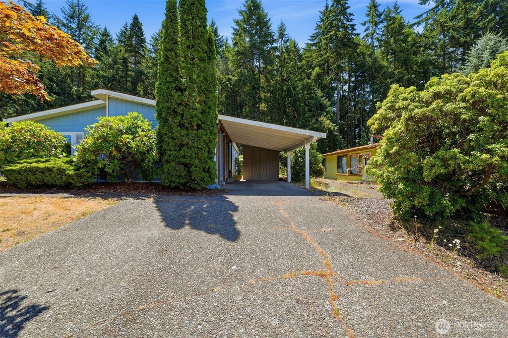 Photo of 2382 Hastings Lane SE, Port Orchard, WA 98367 (MLS # 2549311)