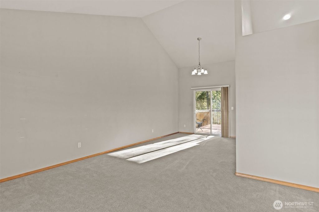 Photo of 30900 30th Avenue SW, Federal Way, WA 98023 (MLS # 2505524)