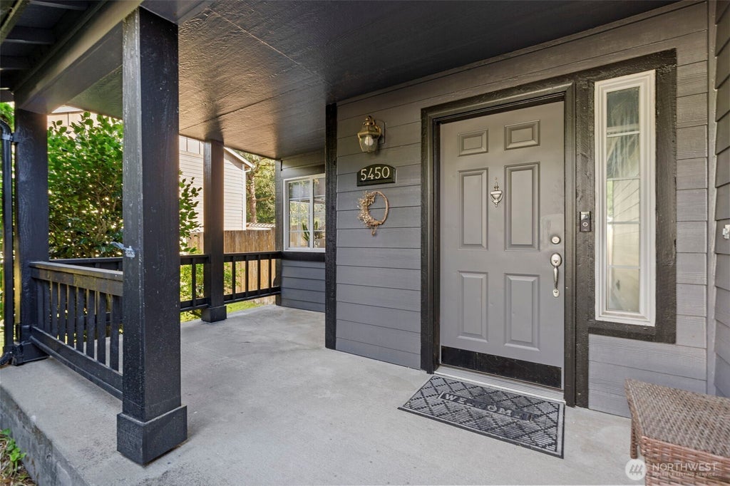 Photo of 5450 Rumac Street SE, Olympia, WA 98513 (MLS # 2583701)
