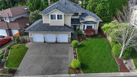 Photo of 1952 S 371st Pl PL, Federal Way, WA 98003 (MLS # 2522640)