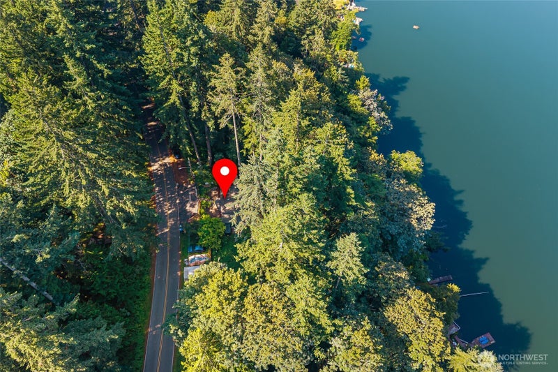 1823 Emerald Lake Way