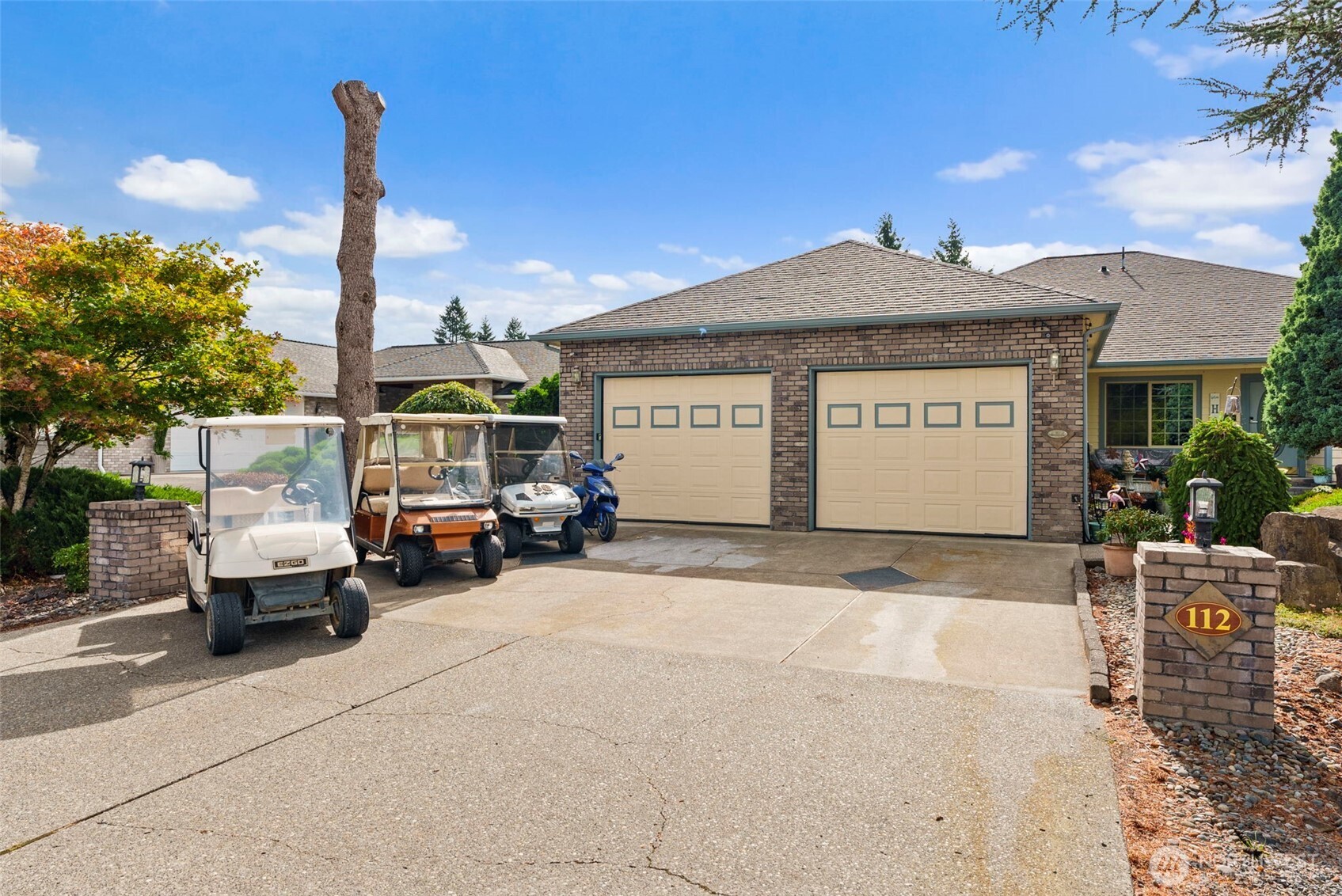 112 Village Way Drive