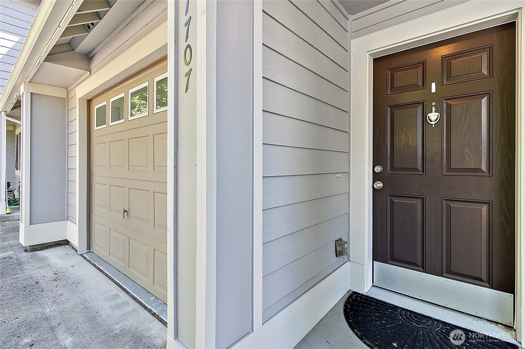 Photo of 17707 79th Avenue Ct E #18, Puyallup, WA 98375 (MLS # 2576427)