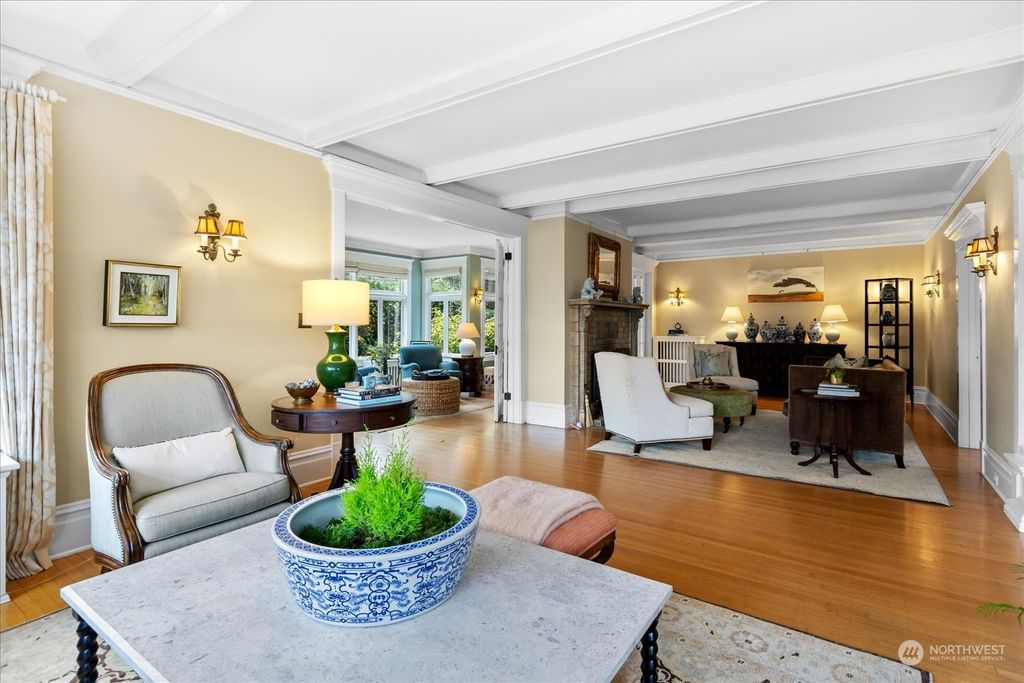 listing image 9362217136052919070