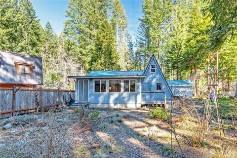 A home in Packwood