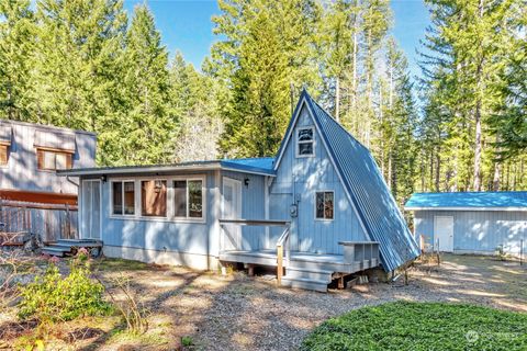 A home in Packwood