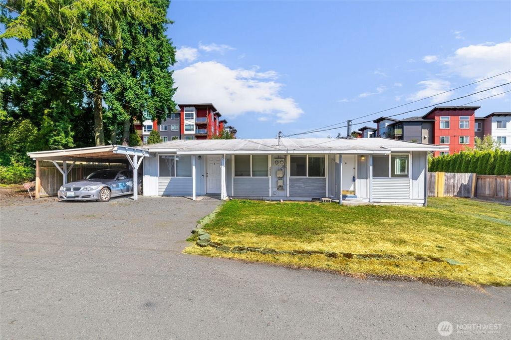 Photo of 16529 Alderwood Mall Parkway, Lynnwood, WA 98037 (MLS # 2420248)