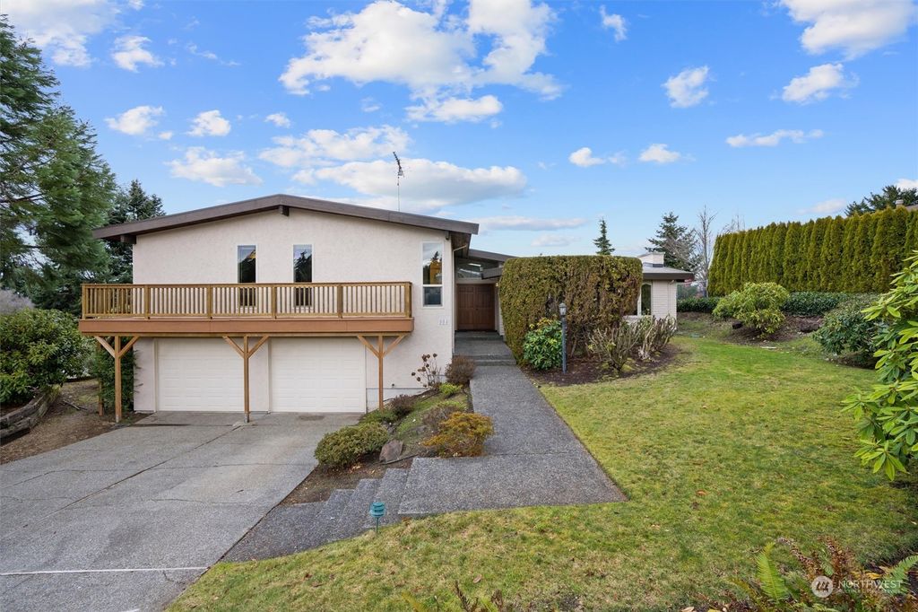 Photo of 904 S 293rd Street, Federal Way, WA 98003 (MLS # 2026910)