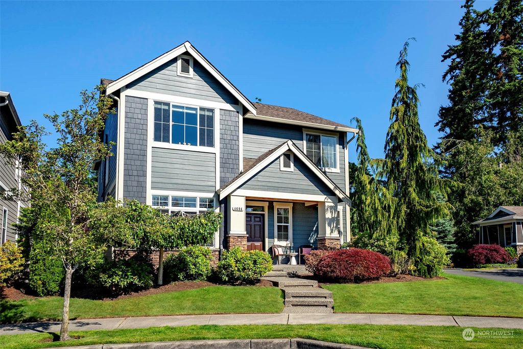 Photo of 4694 Arbors Circle, Mukilteo, WA 98275 (MLS # 2077482)