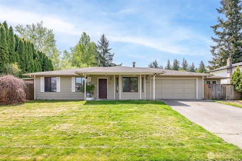 Photo of 5814 37th Street SE, Auburn, WA 98092 (MLS # 2516057)