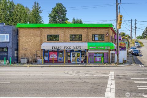Photo of 11463 Rainier Avenue S, Seattle, WA 98178 (MLS # 2497184)