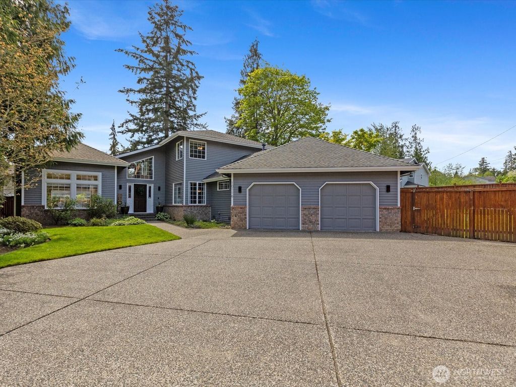 Photo of 10116 33rd Avenue SE, Everett, WA 98208 (MLS # 2362251)