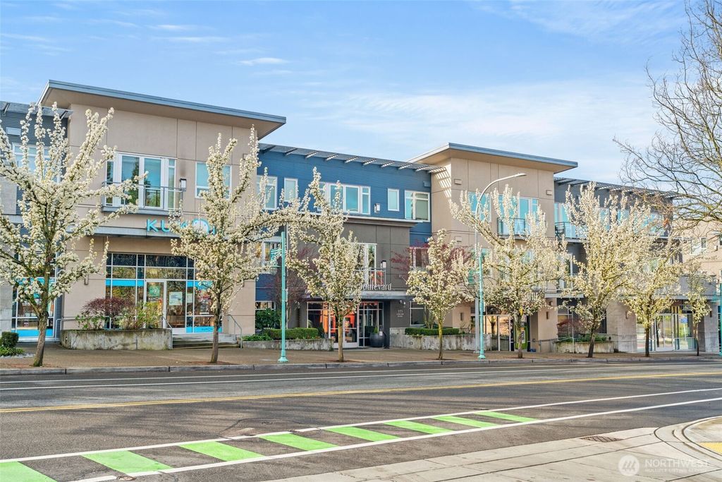 Photo of 375 Kirkland Avenue #328, Kirkland, WA 98033 (MLS # 2357060)