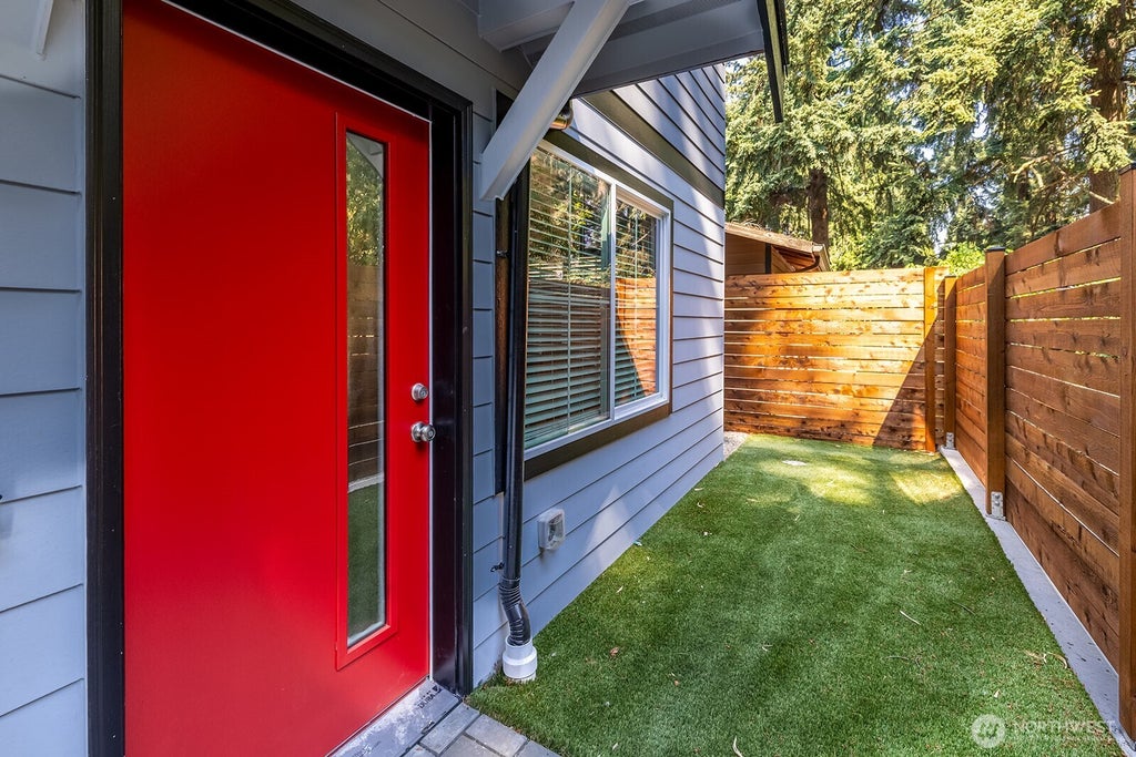 Photo of 13732 Stone Avenue N, Seattle, WA 98133 (MLS # 2563778)