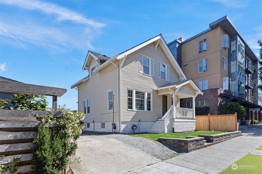 Photo of 14 W Crockett Street, Seattle, WA 98119 (MLS # 2263276)