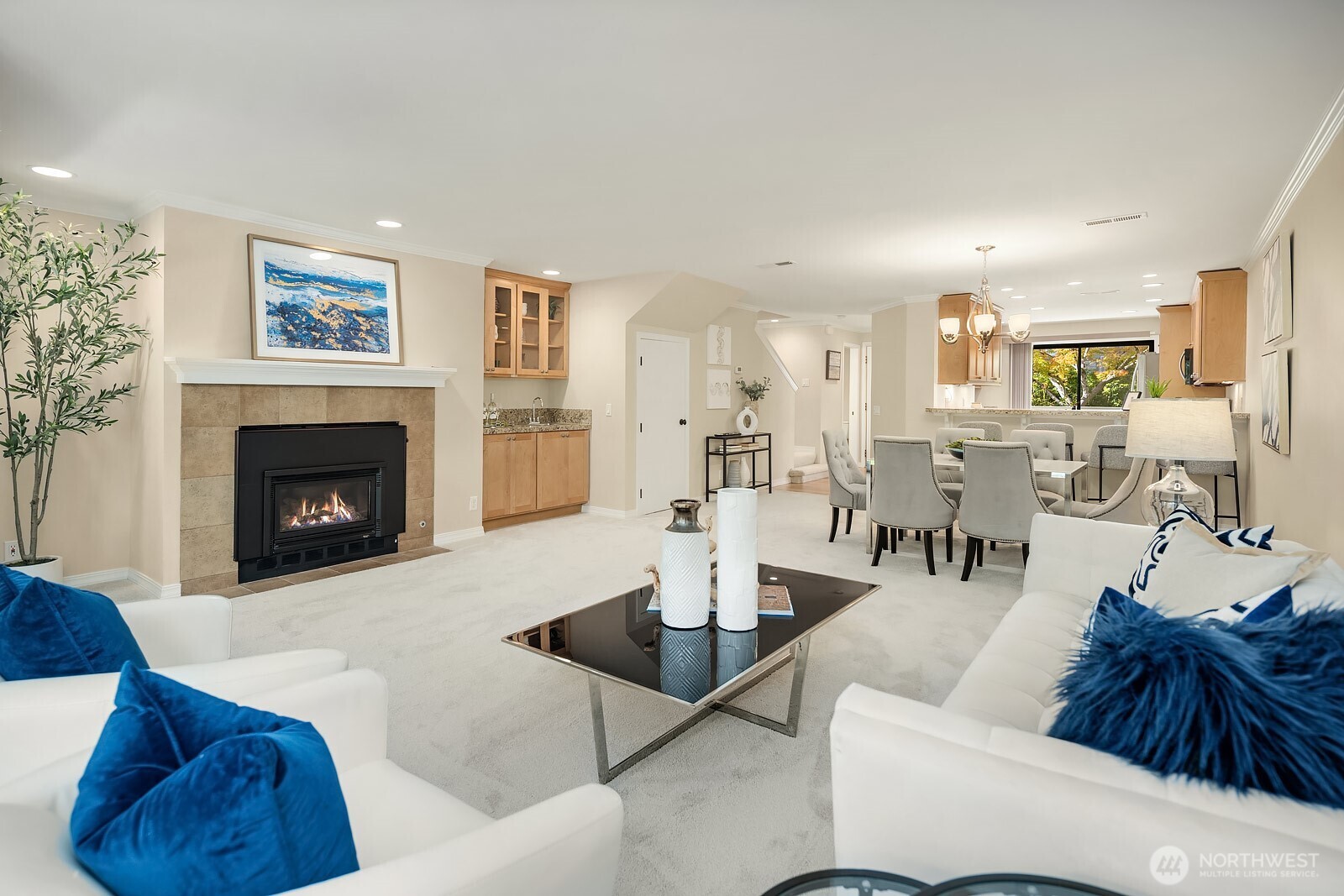 6121 NE 175th Street C203