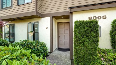 8005 NE 177th Court 203 Kenmore WA 98028