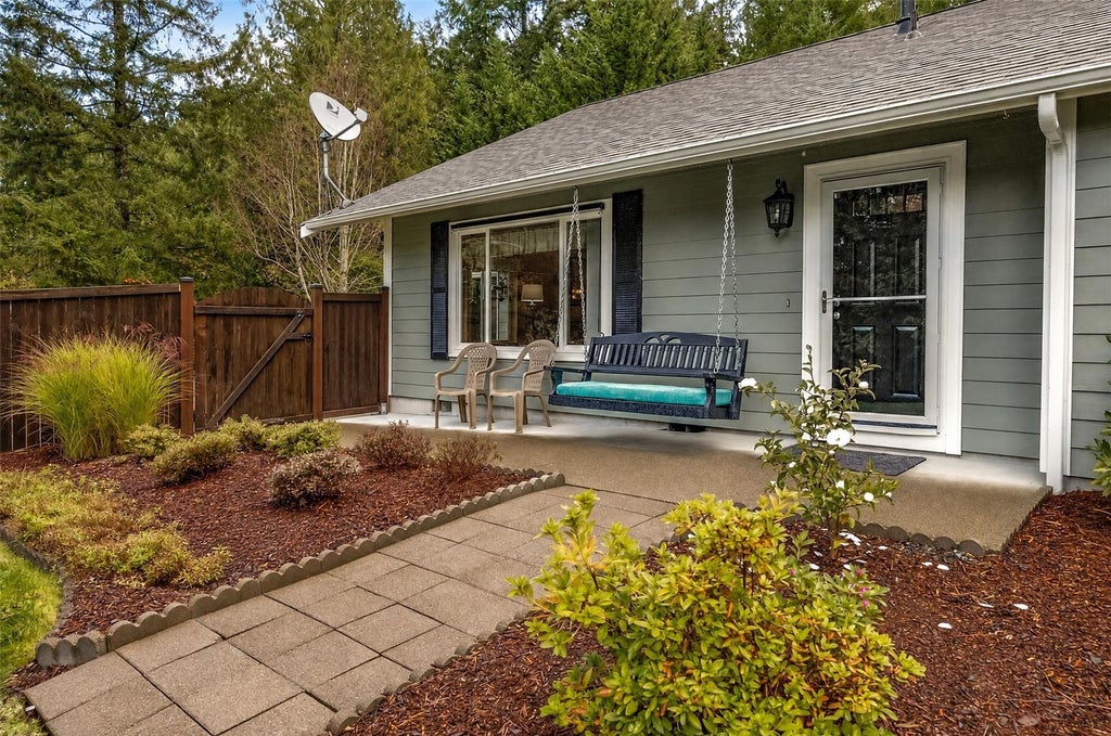 Photo of 171 E Fox Lane, Shelton, WA 98584 (MLS # 2599926)