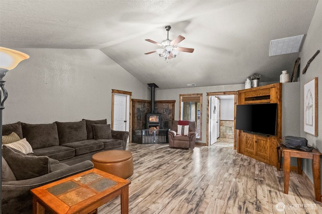 Photo of 10618 229th Street E, Graham, WA 98338 (MLS # 2470298)