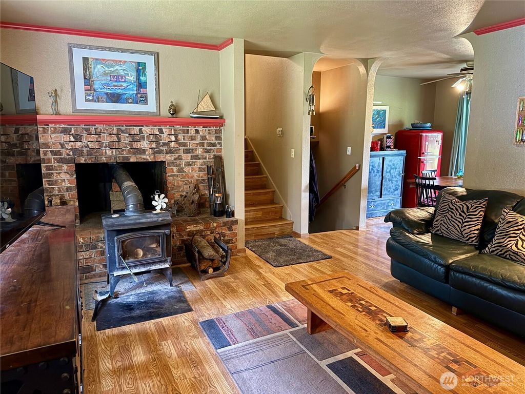 Photo of 11477 NE Tulin Road, Kingston, WA 98346 (MLS # 2490628)