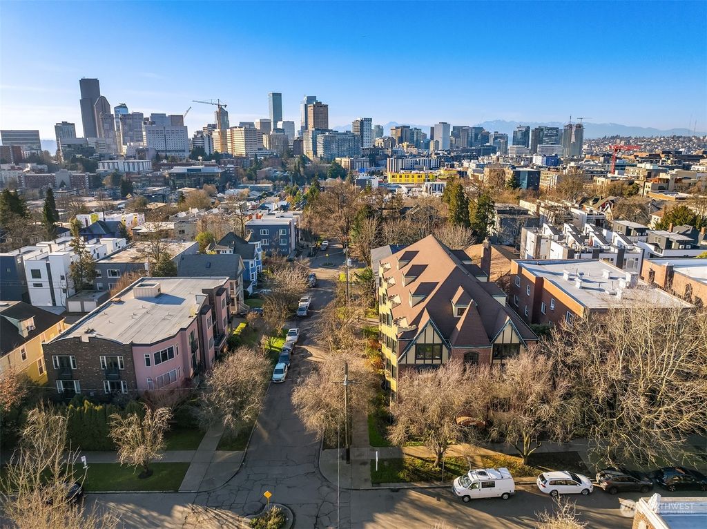 Photo of 1101 17th Avenue #302, Seattle, WA 98122 (MLS # 2323755)