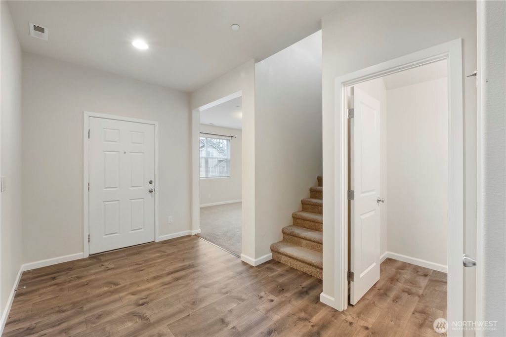 Photo of 4414 Goldcrest Drive NW, Olympia, WA 98502 (MLS # 2501672)