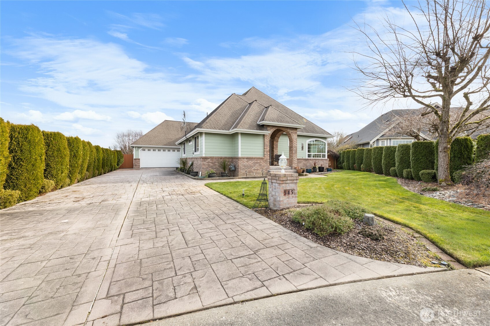 545 Mountain Circle Drive